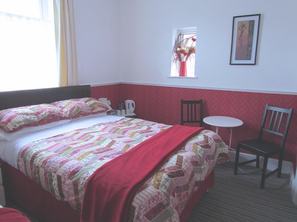 Wimbourne Guest House Blackpool Room photo