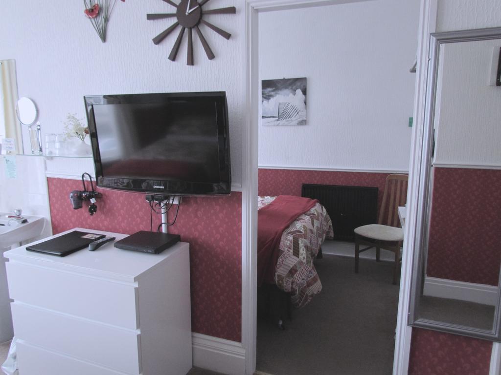 Wimbourne Guest House Blackpool Room photo